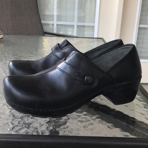 Dansko Clogs with Missing Button - Picture 1 of 7